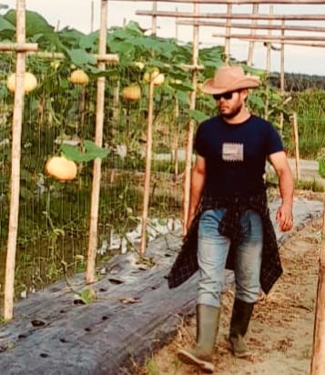 Kebun Melon Desa Rawang Panca Arga